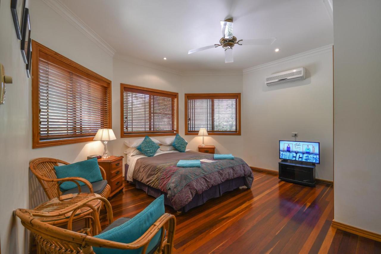 Hibiscus Lodge Bed & Breakfast Wongaling Beach Luaran gambar